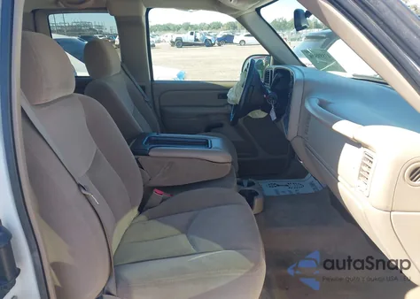 2004 GMC Sierra 1500 Sle z USA, uszkodzony, nr VIN 2GTEC19T941239993